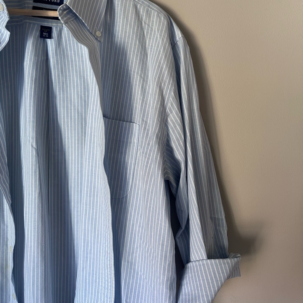 Men’s Striped button up